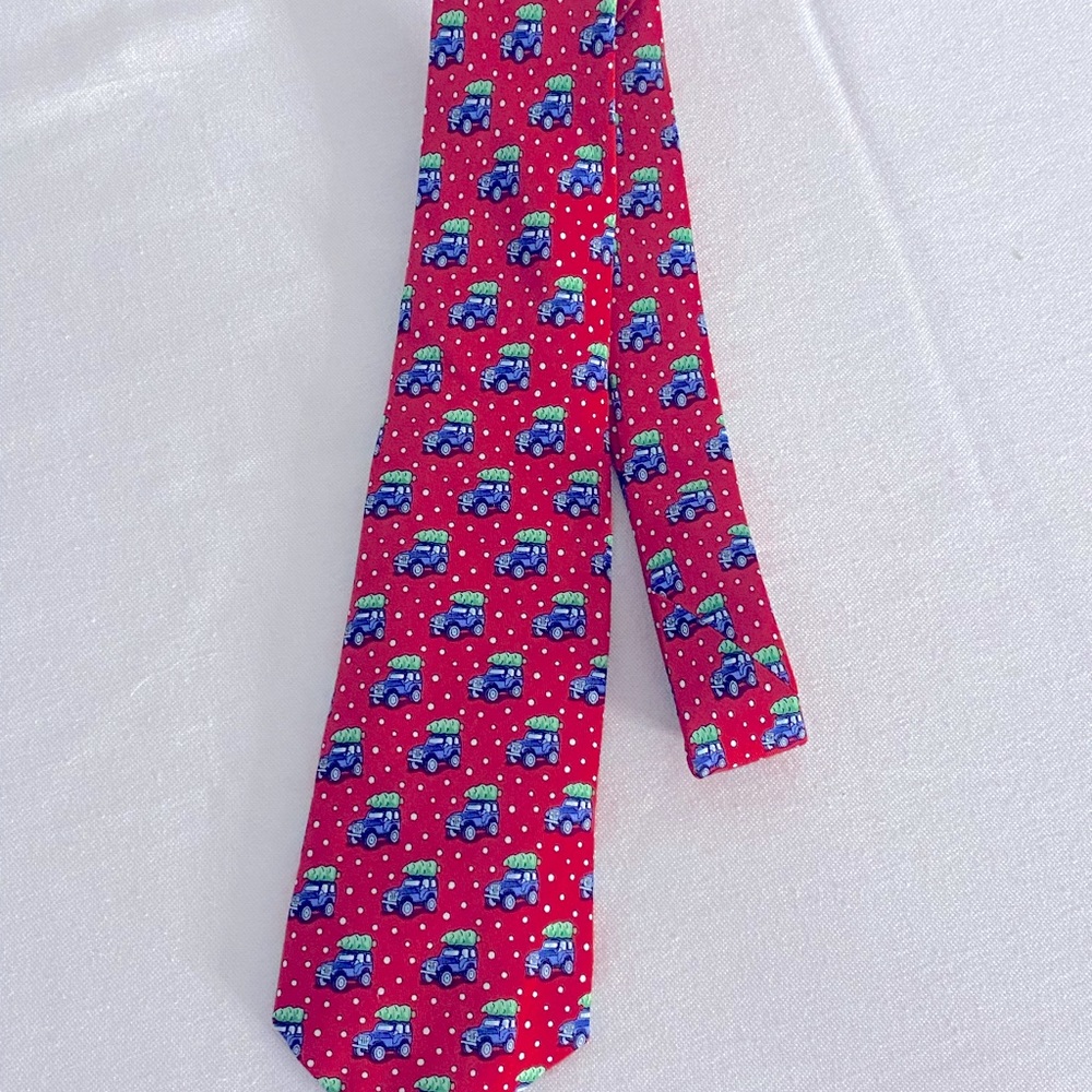 Boys Vineyard Vines Woody and Tree Christmas Tie